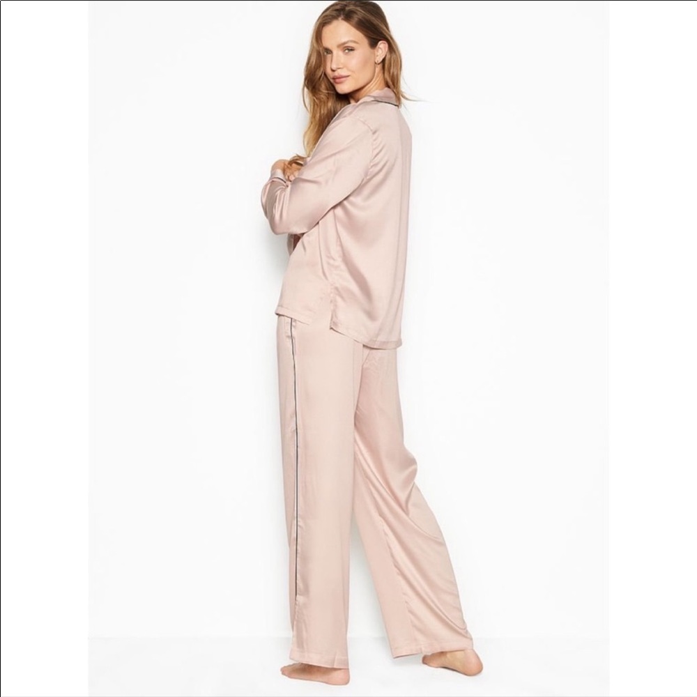 VS Victoria Secret Satin PJ set